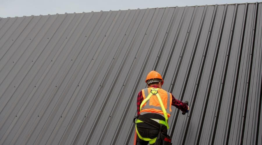 Professional residential roofers in Calais, ME